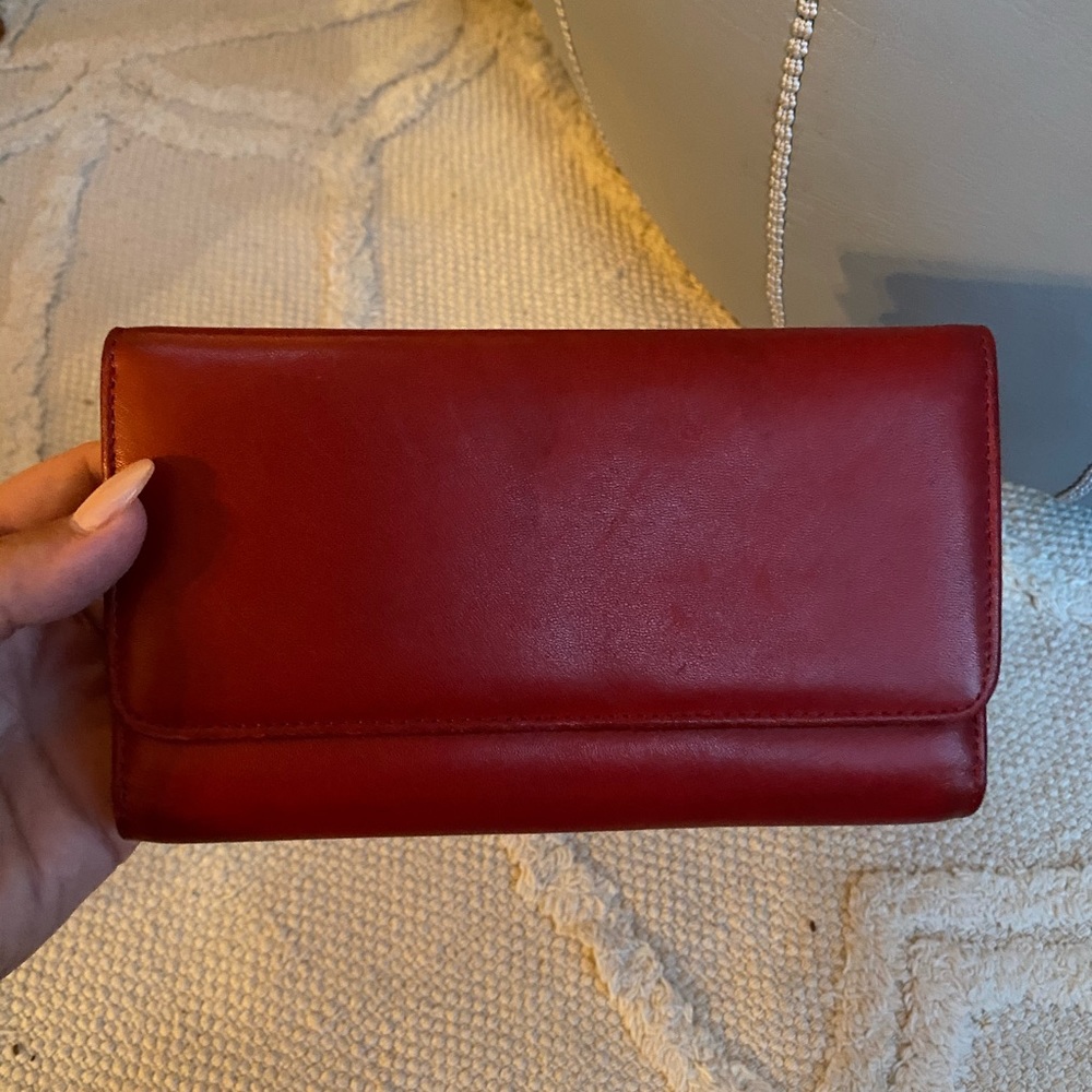 Red Wallet